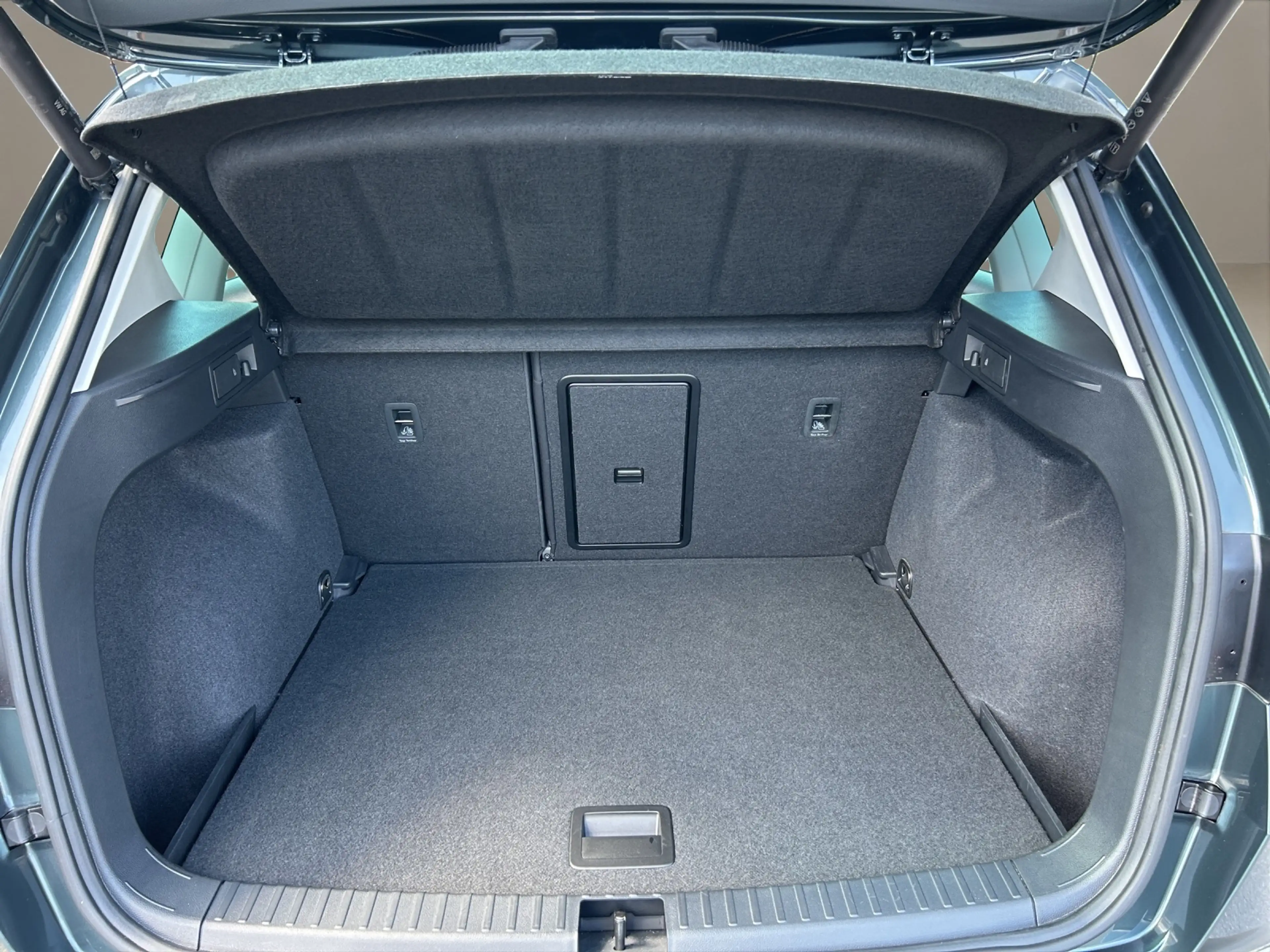 SEAT Ateca 1.5 TSI DSG Xperience LED NAVI ACC el.HECKK. 18LM — photo 14
