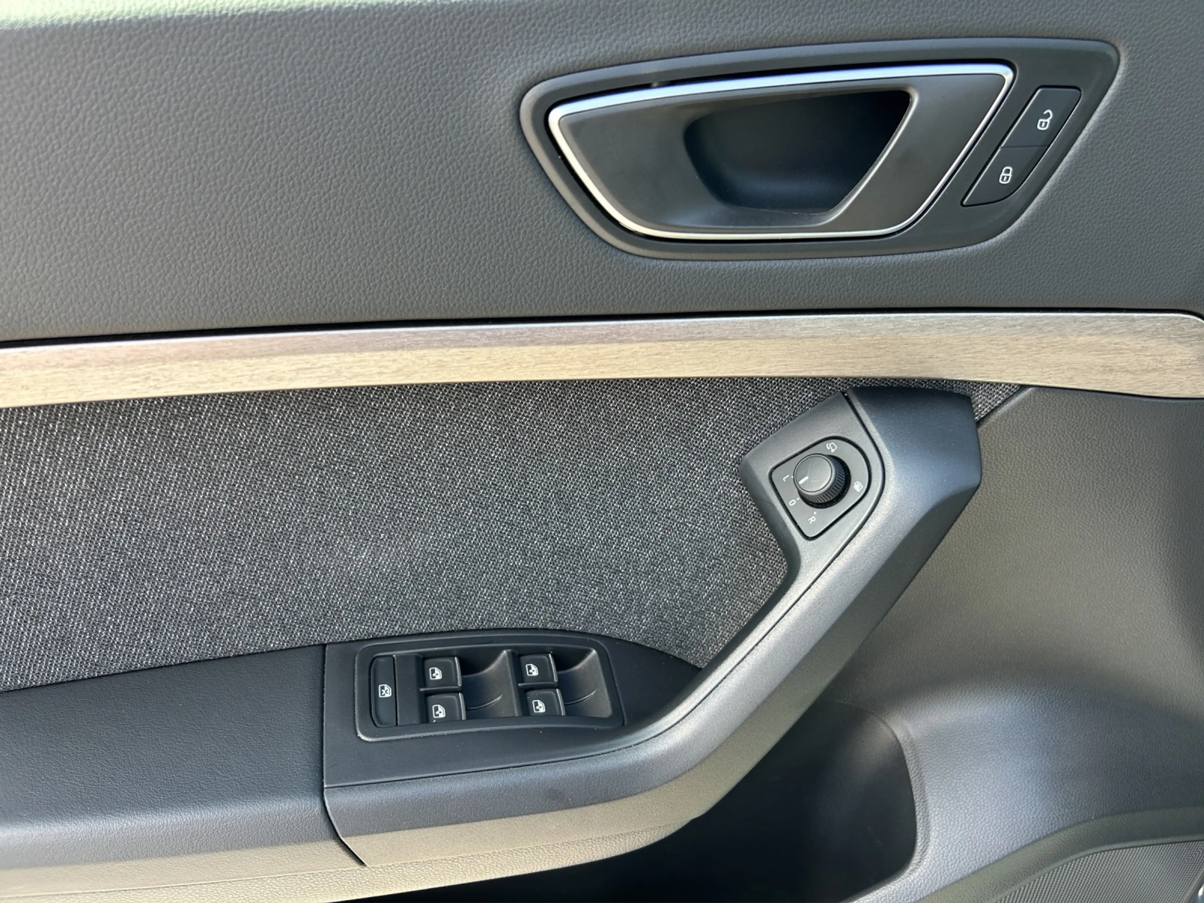 SEAT Ateca 1.5 TSI DSG Xperience LED NAVI ACC el.HECKK. 18LM — photo 11