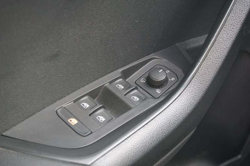 Skoda Karoq 1.5TSI Style DSG Navi AHK Kamera ACC 1.Hd* — photo 21