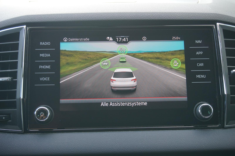 Skoda Karoq 1.5TSI Style DSG Navi AHK Kamera ACC 1.Hd* — photo 12