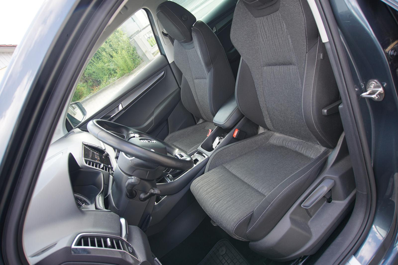 Skoda Karoq 1.5TSI Style DSG Navi AHK Kamera ACC 1.Hd* — photo 20