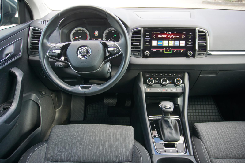 Skoda Karoq 1.5TSI Style DSG Navi AHK Kamera ACC 1.Hd* — photo 9