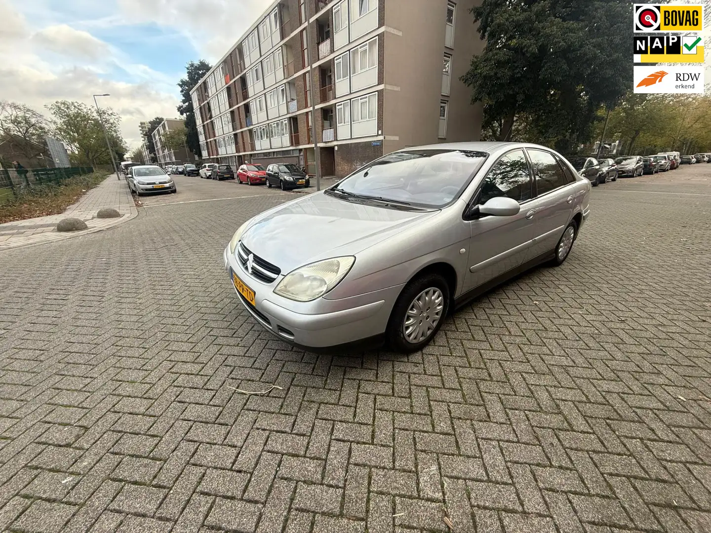 Citroen C5 2.0-16V Différence 2 Grijs - 1