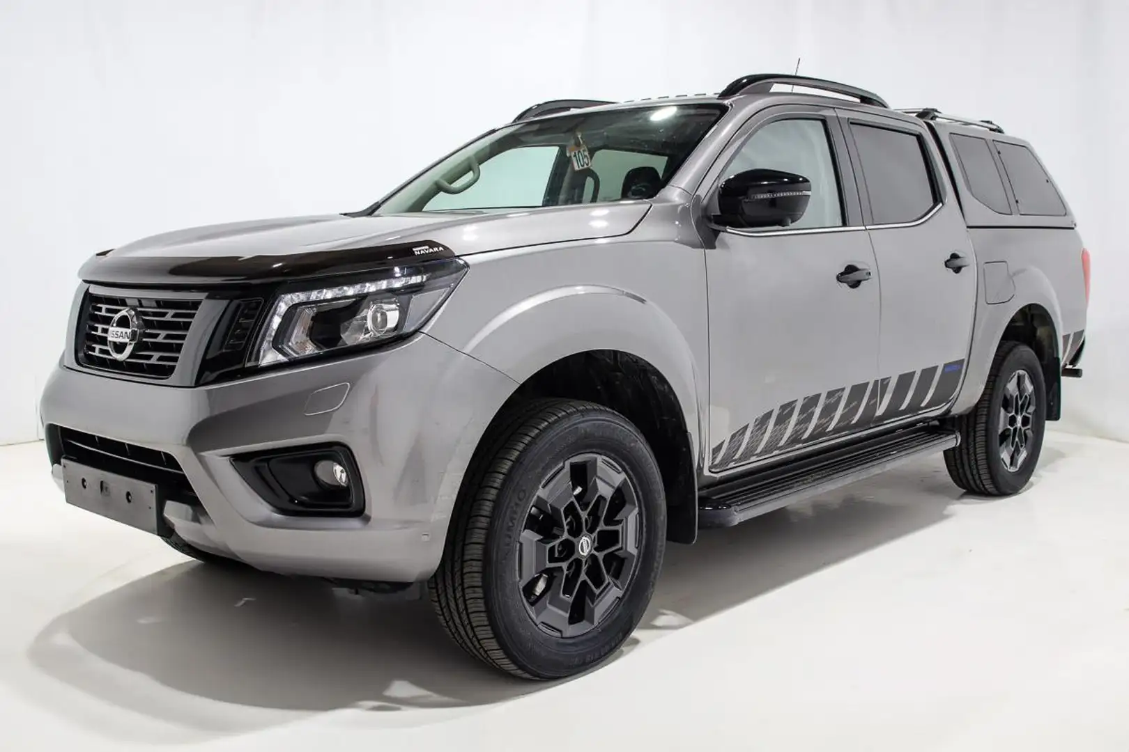 Nissan Navara 2.3 DCI 190 - BVA PANO - CUIR - LED - GPS - 18 ... Gris - 2
