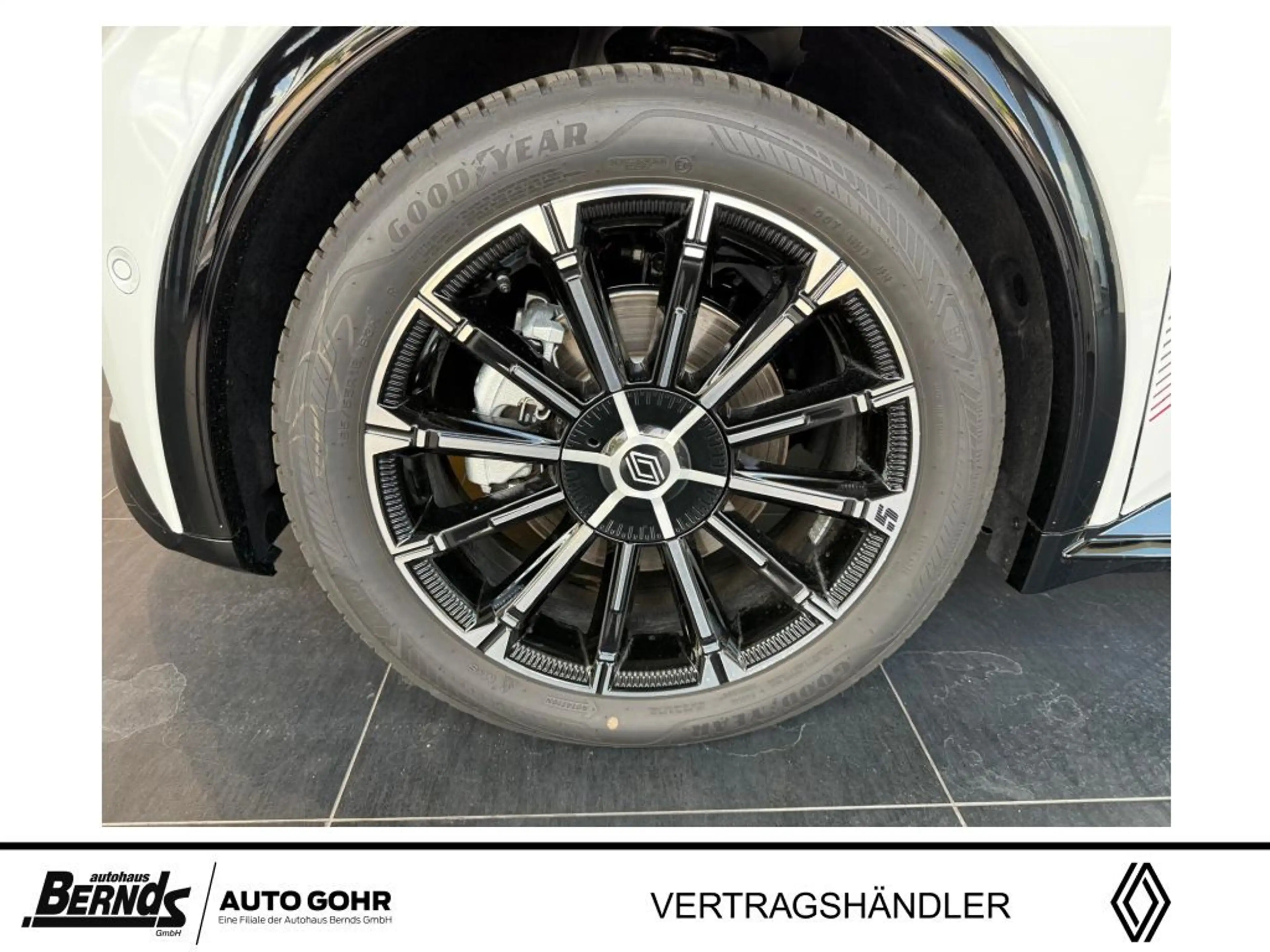 Renault R 5 E-Tech Iconic Five 150 Comfort Range NAVI SHZ LHZ — photo 12