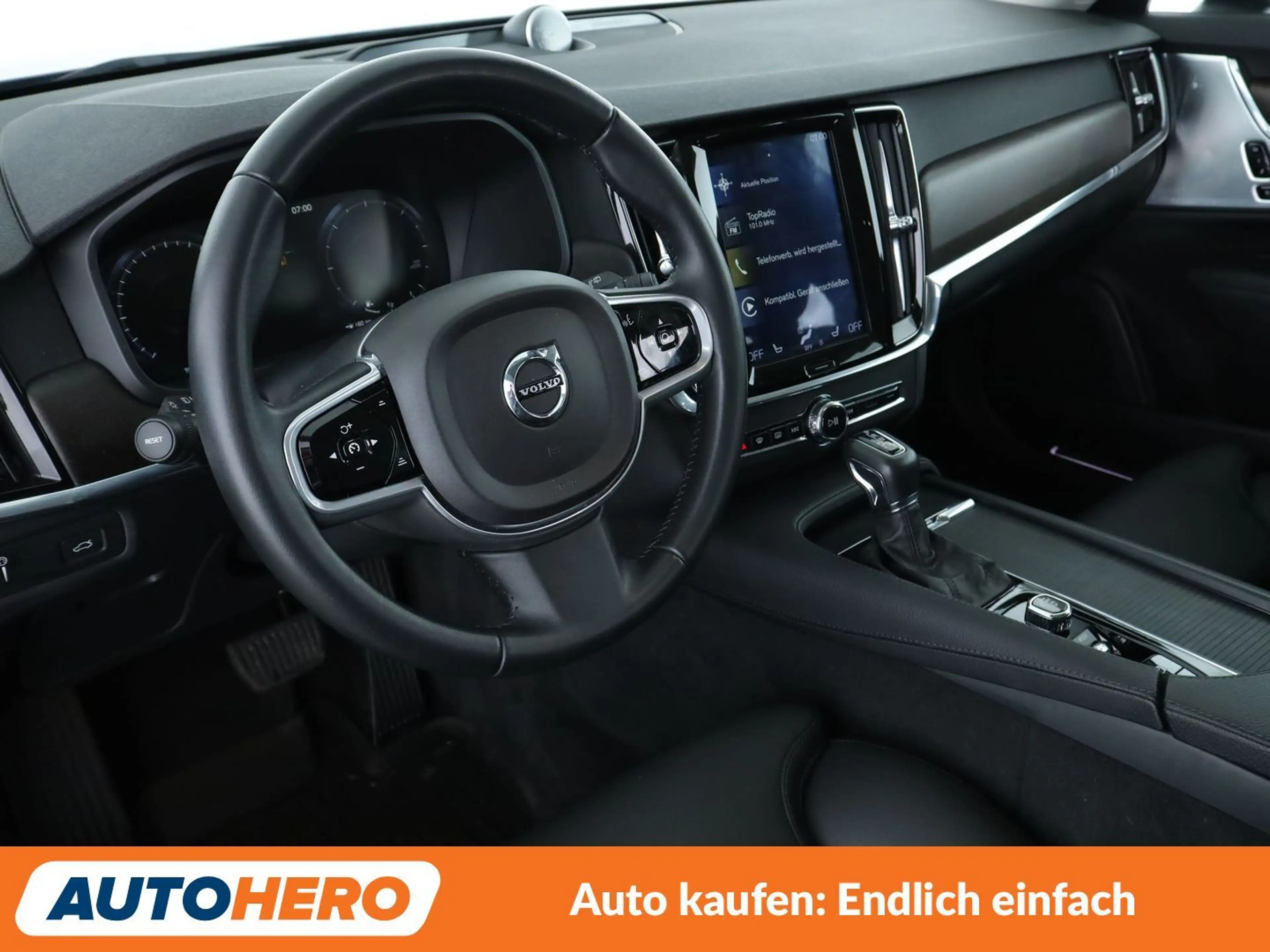 Volvo V90 Cross Country 2.0 D4 AWD Aut.*360CAM*B&W*ACC*LED*NAVI*PDC* — photo 11