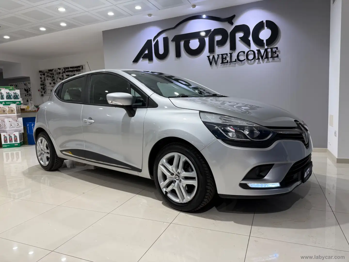 Renault Clio TCe 12V 75 CV 5p. Generation Grau - 2