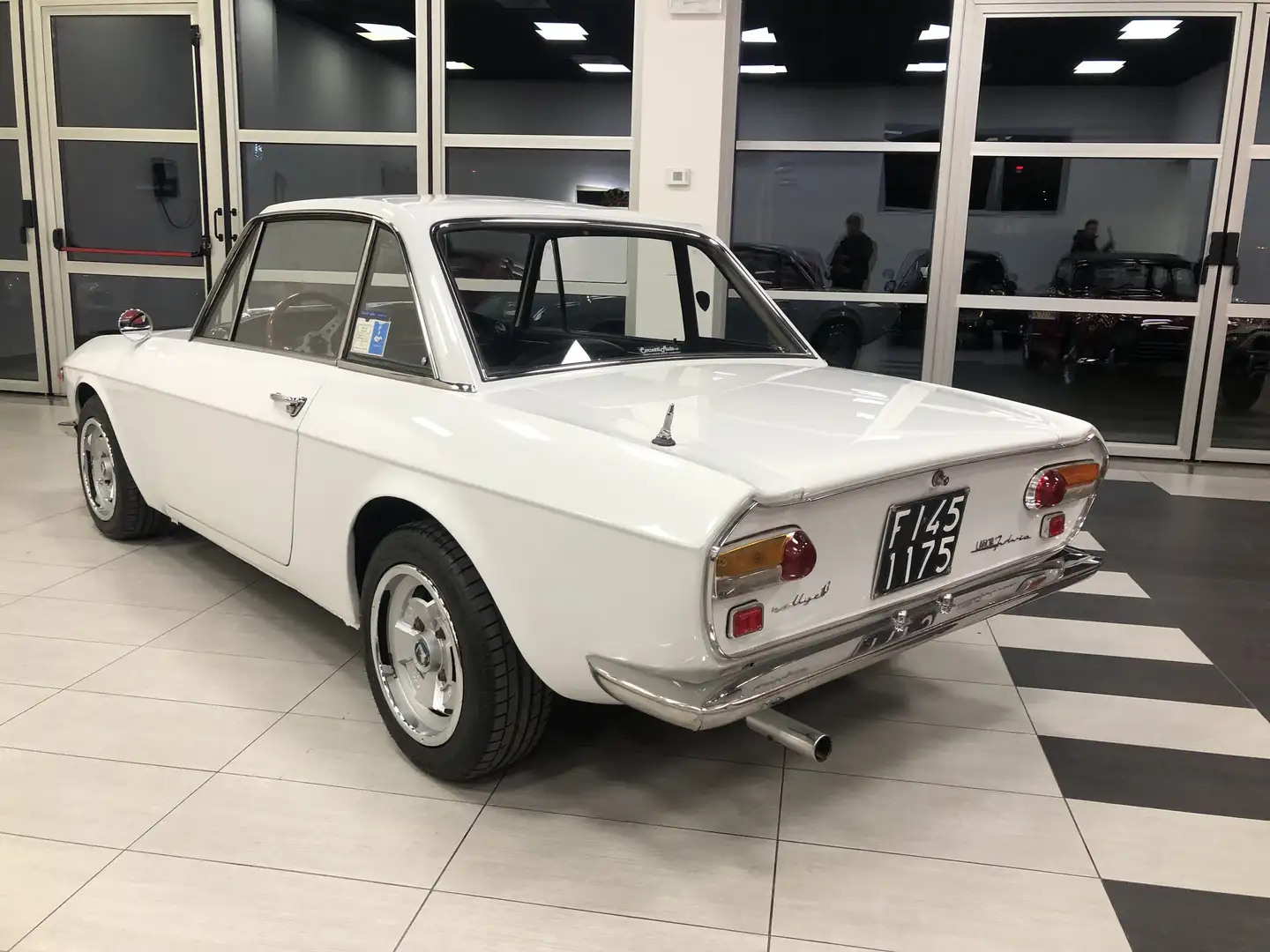 Lancia Fulvia coupè RALLYE 1.3 Blanc - 2