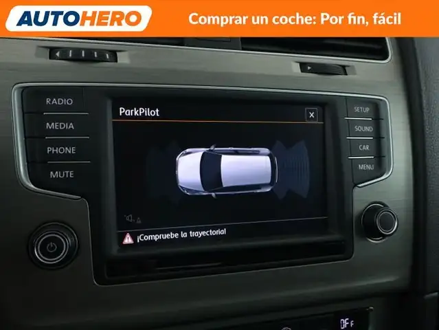 Volkswagen Golf view 21