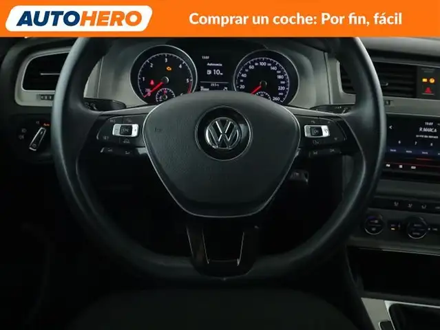 Volkswagen Golf view 23