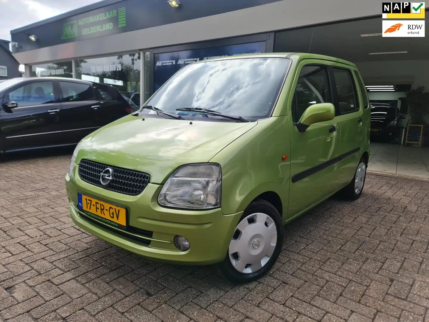 Opel Agila 1.2-16V Elegance inruilkoopje schiet soms uit ze 5 Verde - 1