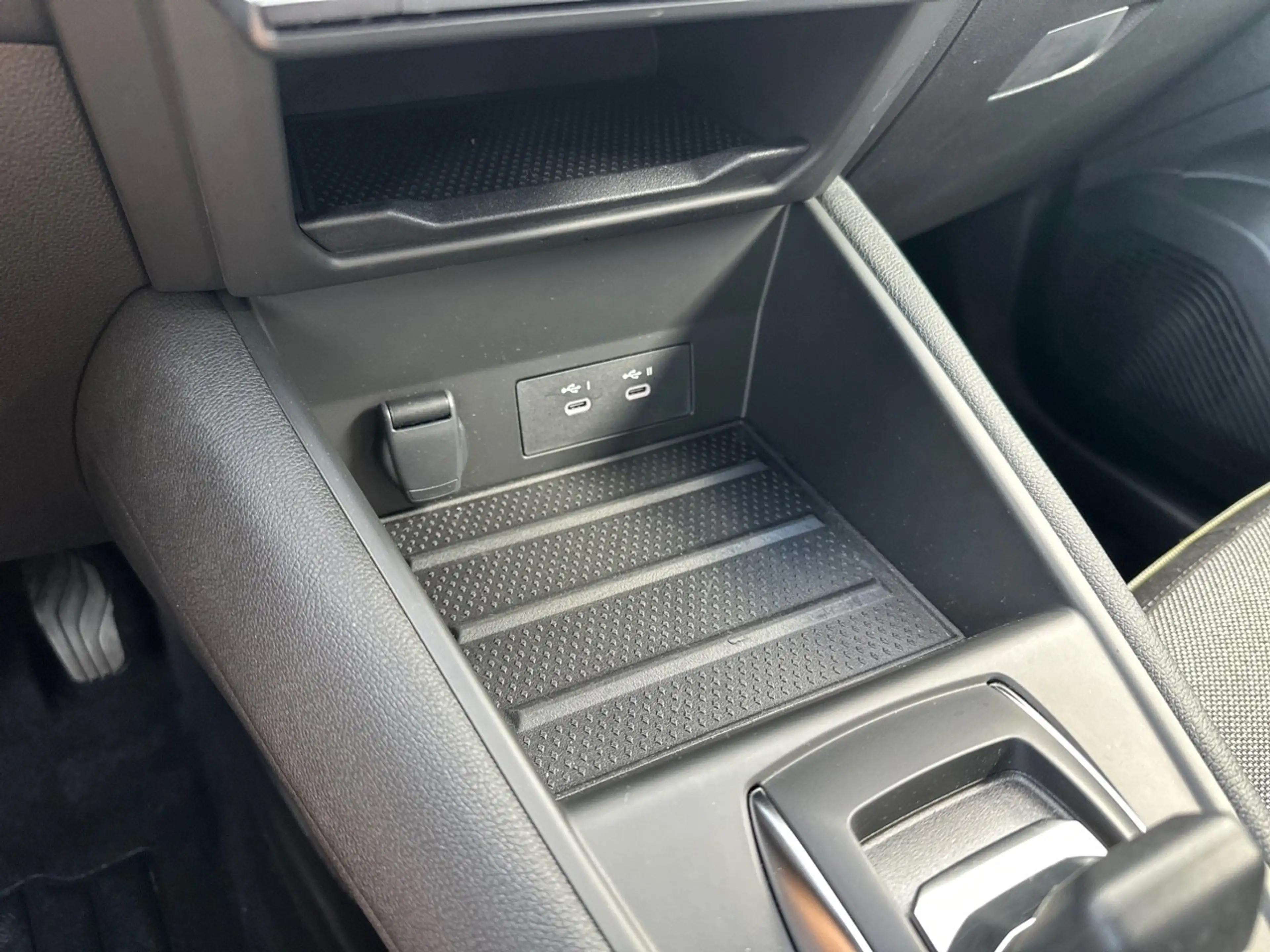 Renault Symbioz 1.8 E-Tech full hybrid 160 techno AUTOMAAT / VEEL — photo 20