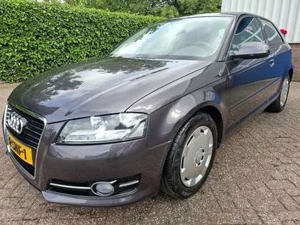 Audi A3 1.2 TFSI Attraction Pro Line Business CLIMAT/CRUIS