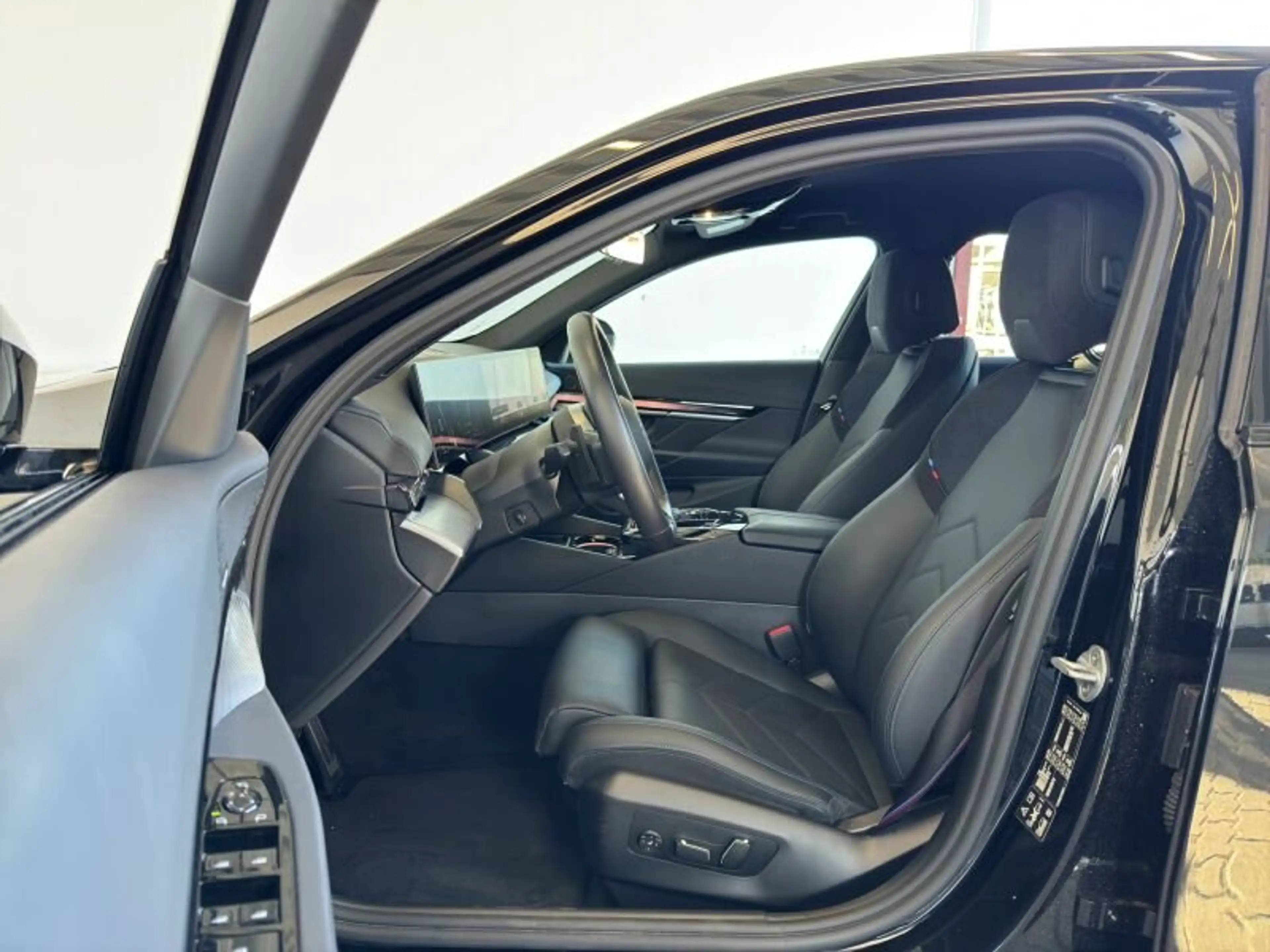 BMW 540 d xDrive Limousine M Sport PRO Navi.LED.ACC — photo 10