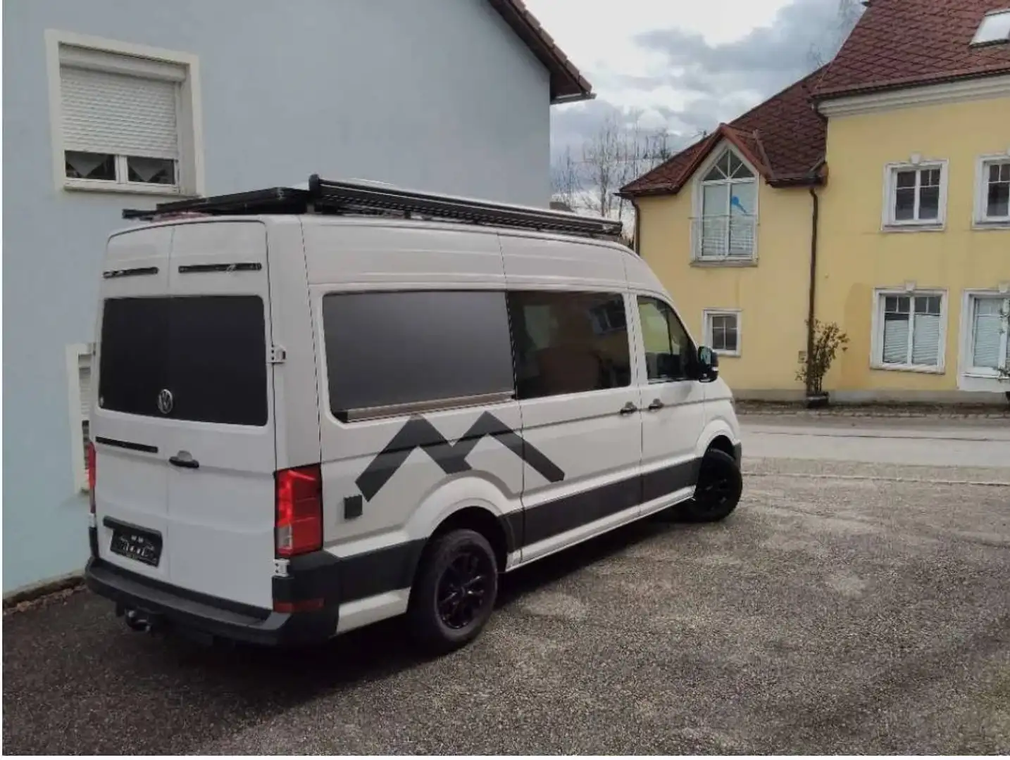 Volkswagen Crafter Crafter 35 Fahrgestell MR 2,0 TDI BMT Weiß - 1