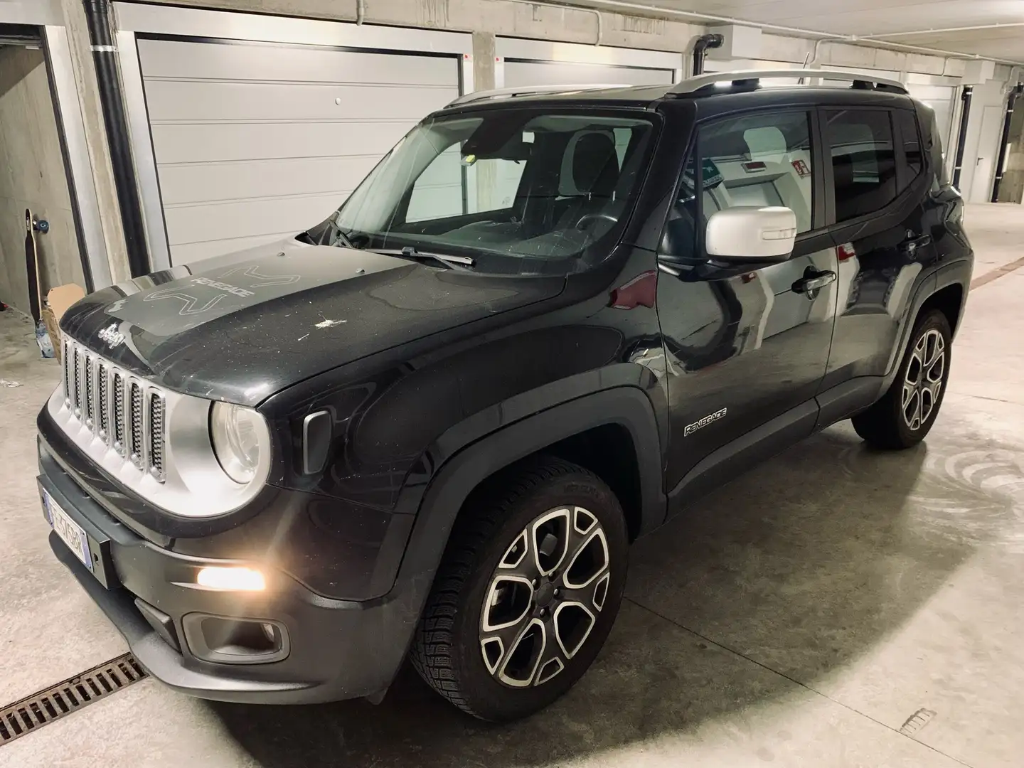 Jeep Renegade 2.0 mjt Limited 4wd 140cv auto Fekete - 1