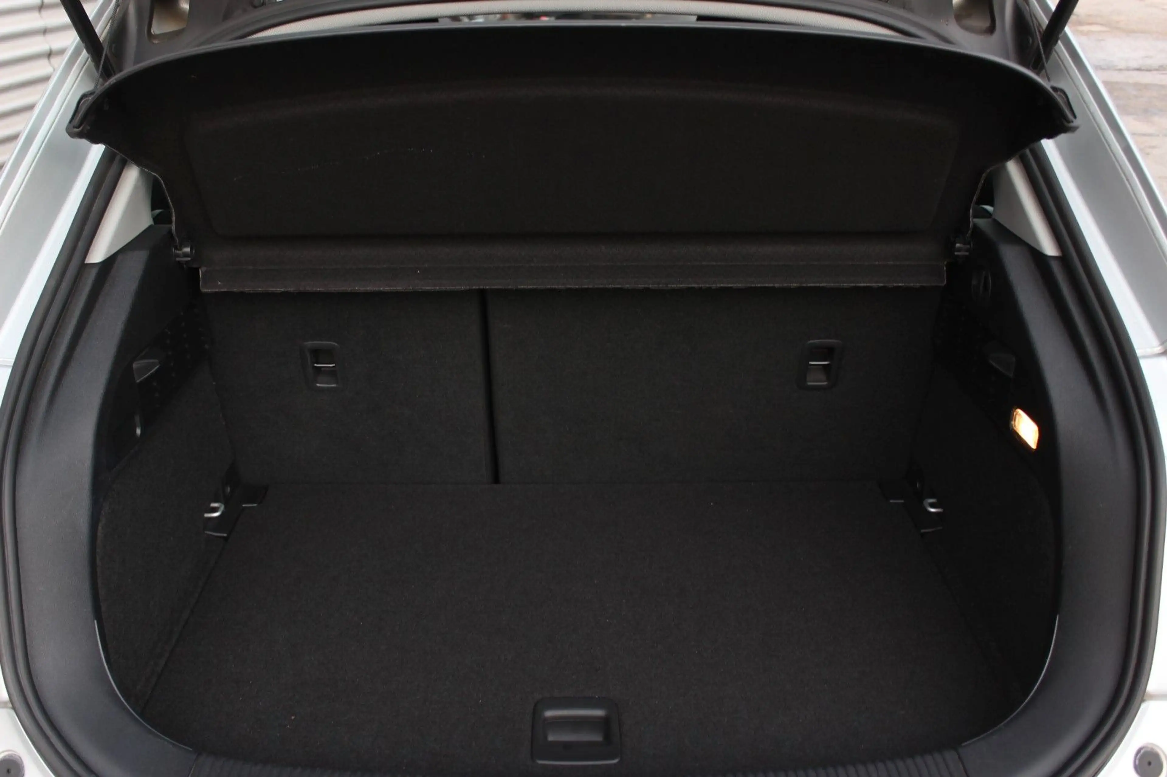 Audi A1 Sportback 1.4 TFSI Ambit. | Klimaauto. | SHZ — photo 11