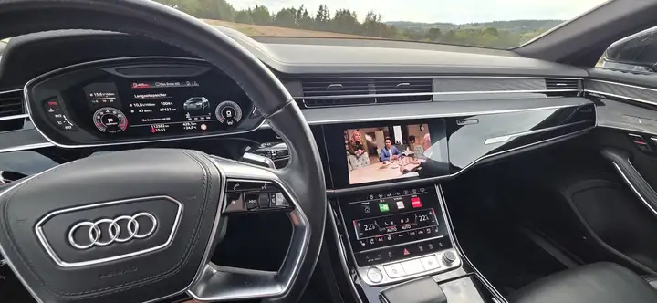 Audi A8 55 TFSI quattro