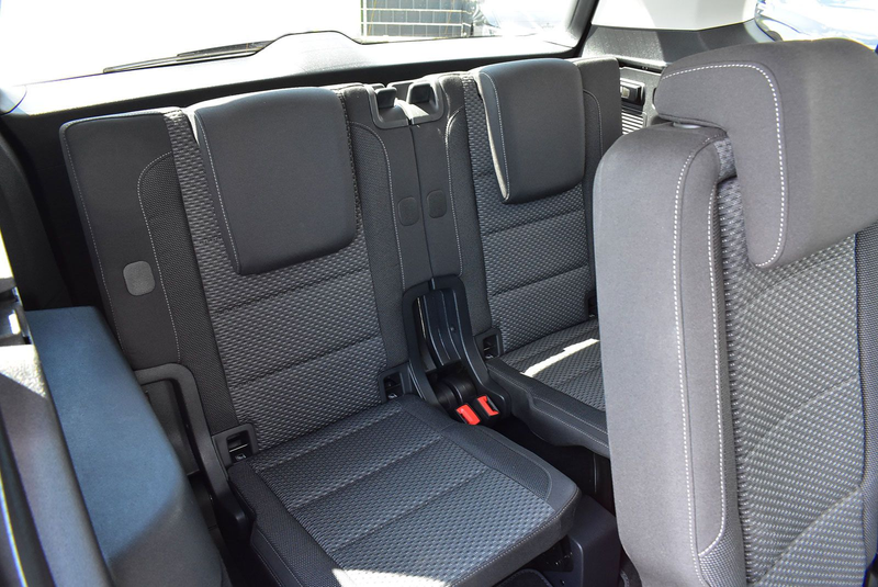 Volkswagen Touran 1,5TSI IQ.LIGHT+ACC+Kamera+7Sitzer+17"Alu — photo 14