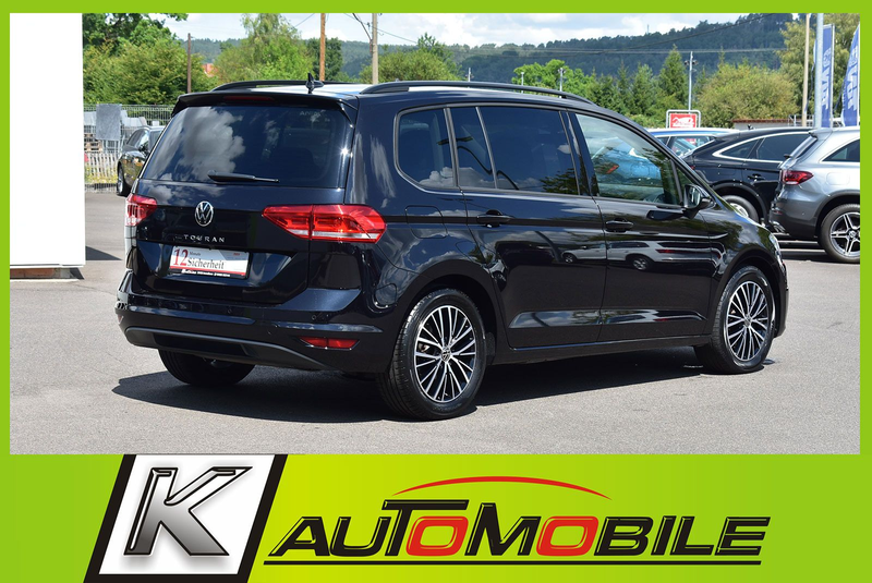Volkswagen Touran 1,5TSI IQ.LIGHT+ACC+Kamera+7Sitzer+17"Alu — photo 4