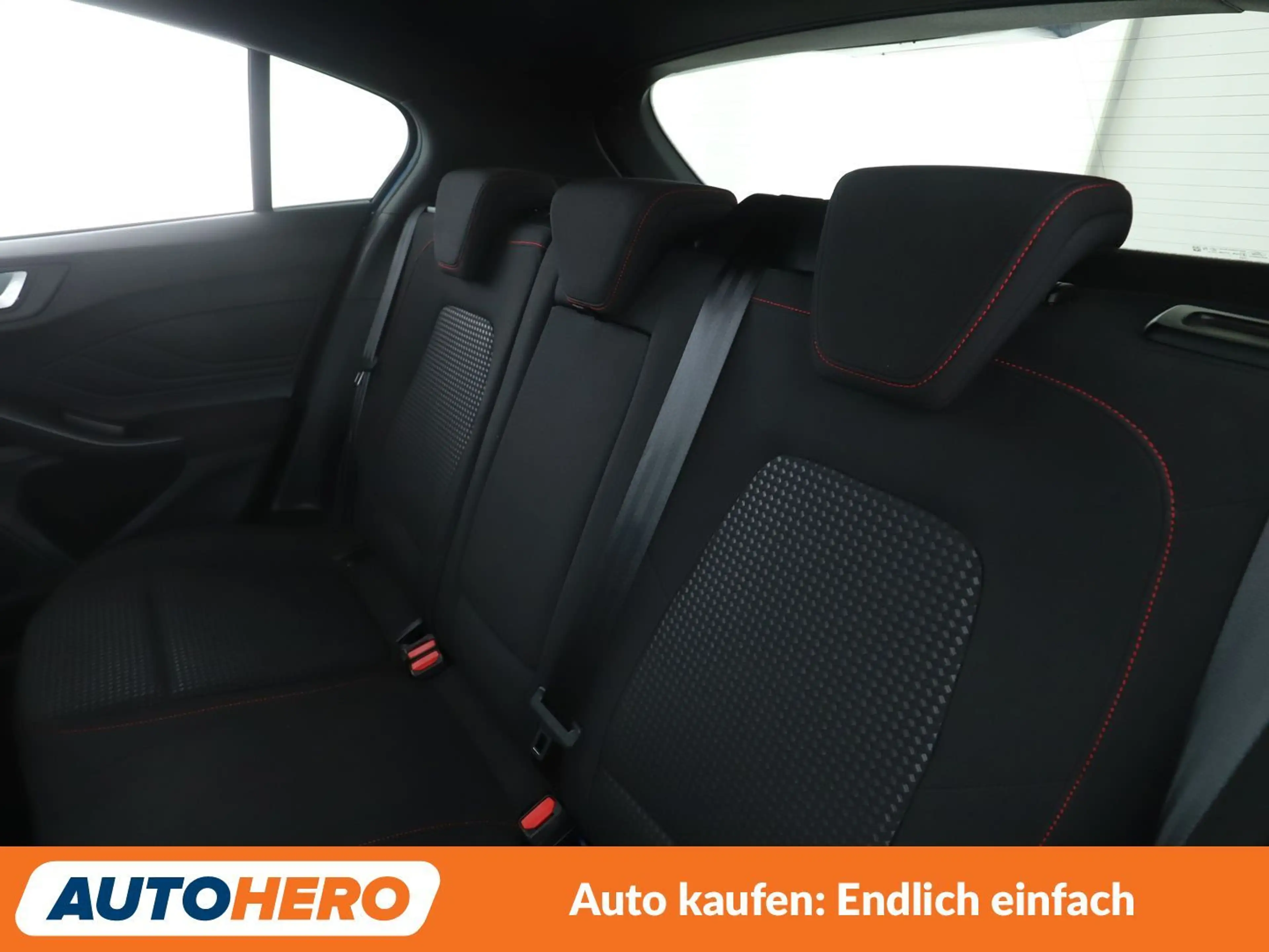 Ford Focus 1.0 EcoBoost Mild-Hybrid ST-Line X *NAVI*ACC*PDC* — photo 14