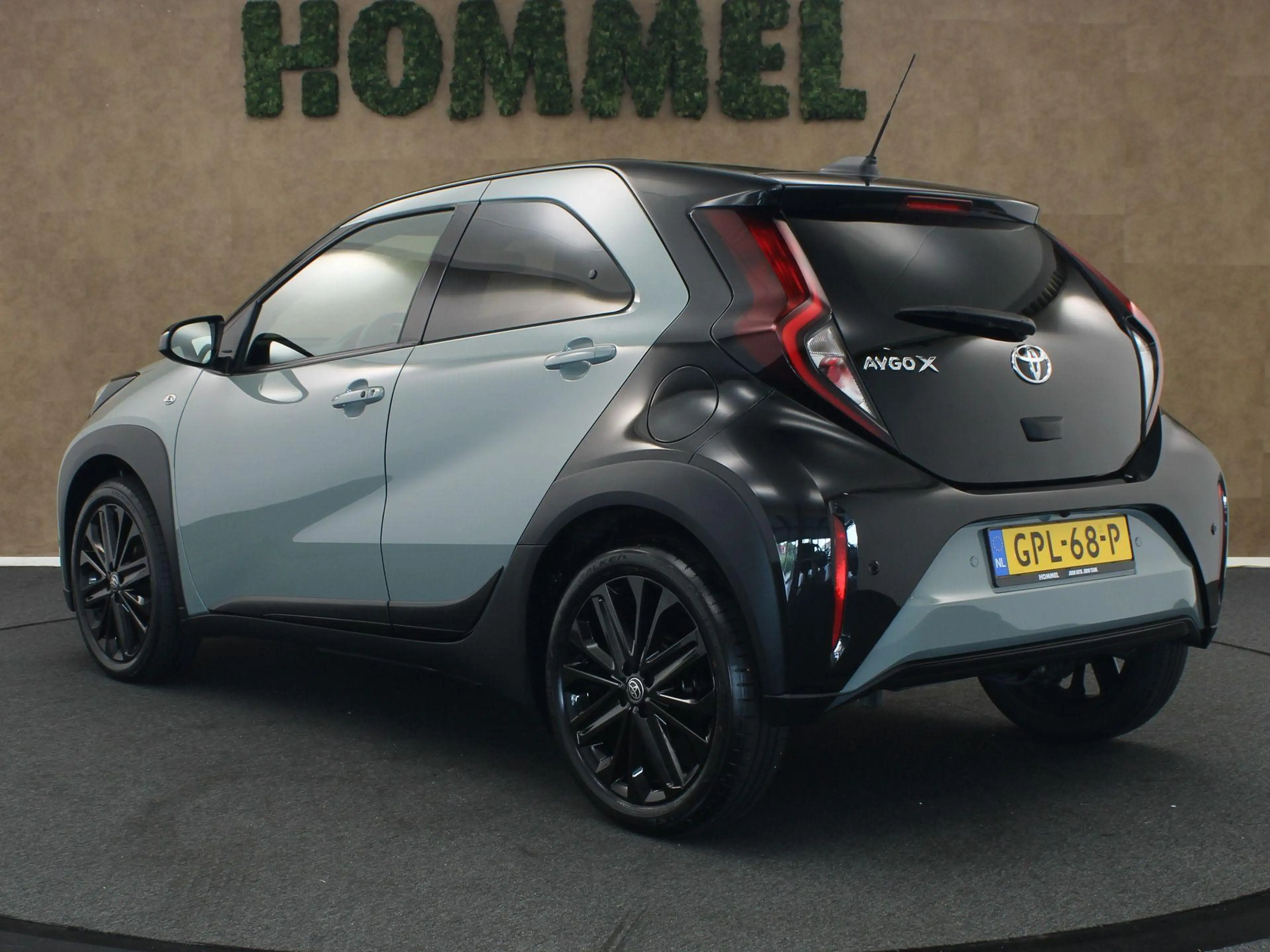 Toyota Aygo X 1.0 VVT-i S-CVT Premium ORIGINEEL NEDERLANDSE AUTO — photo 8