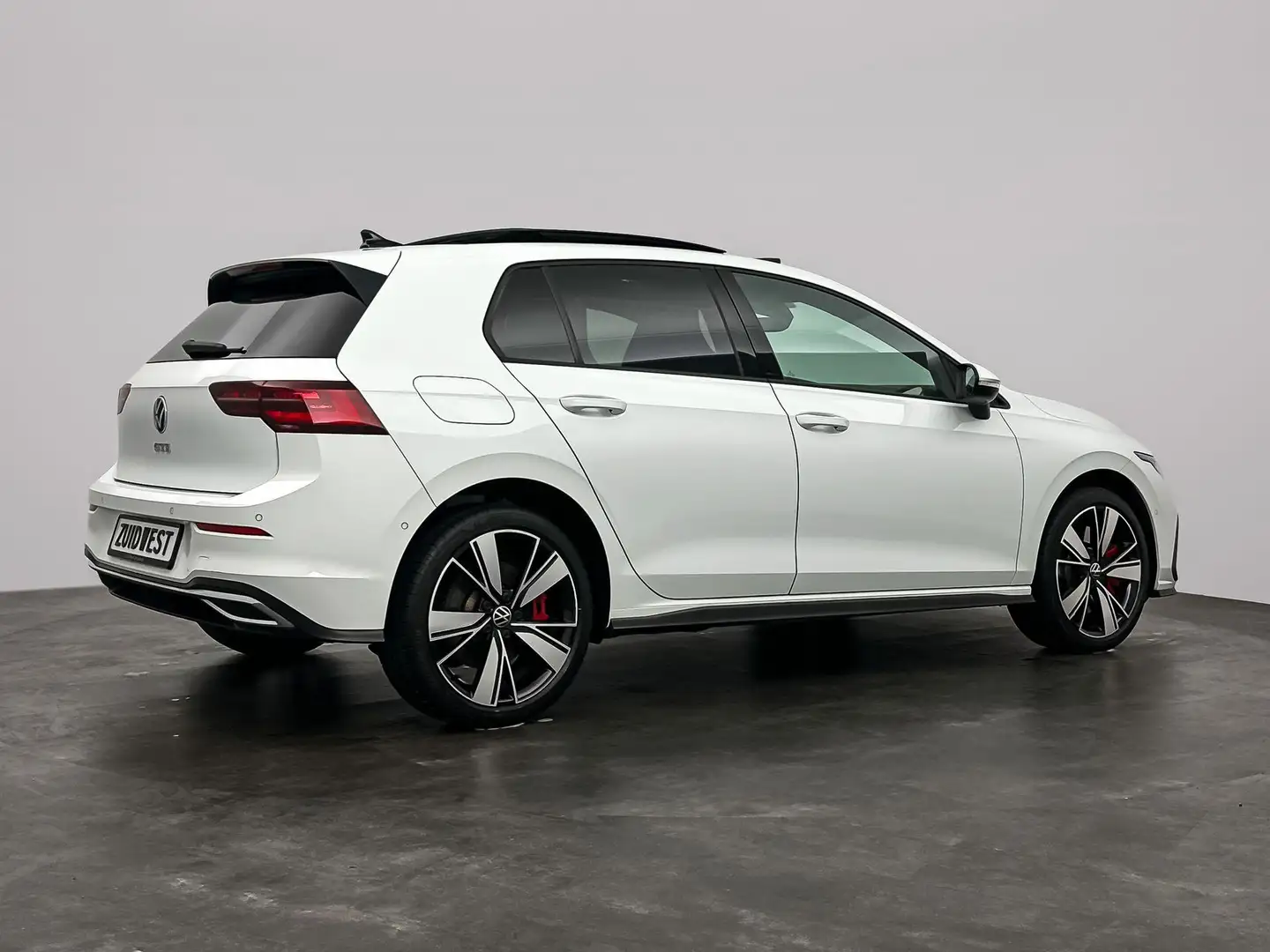 Volkswagen Golf GTE 1.4 eHybrid Pano IQ Sfeer ACC Lame Blanc - 2