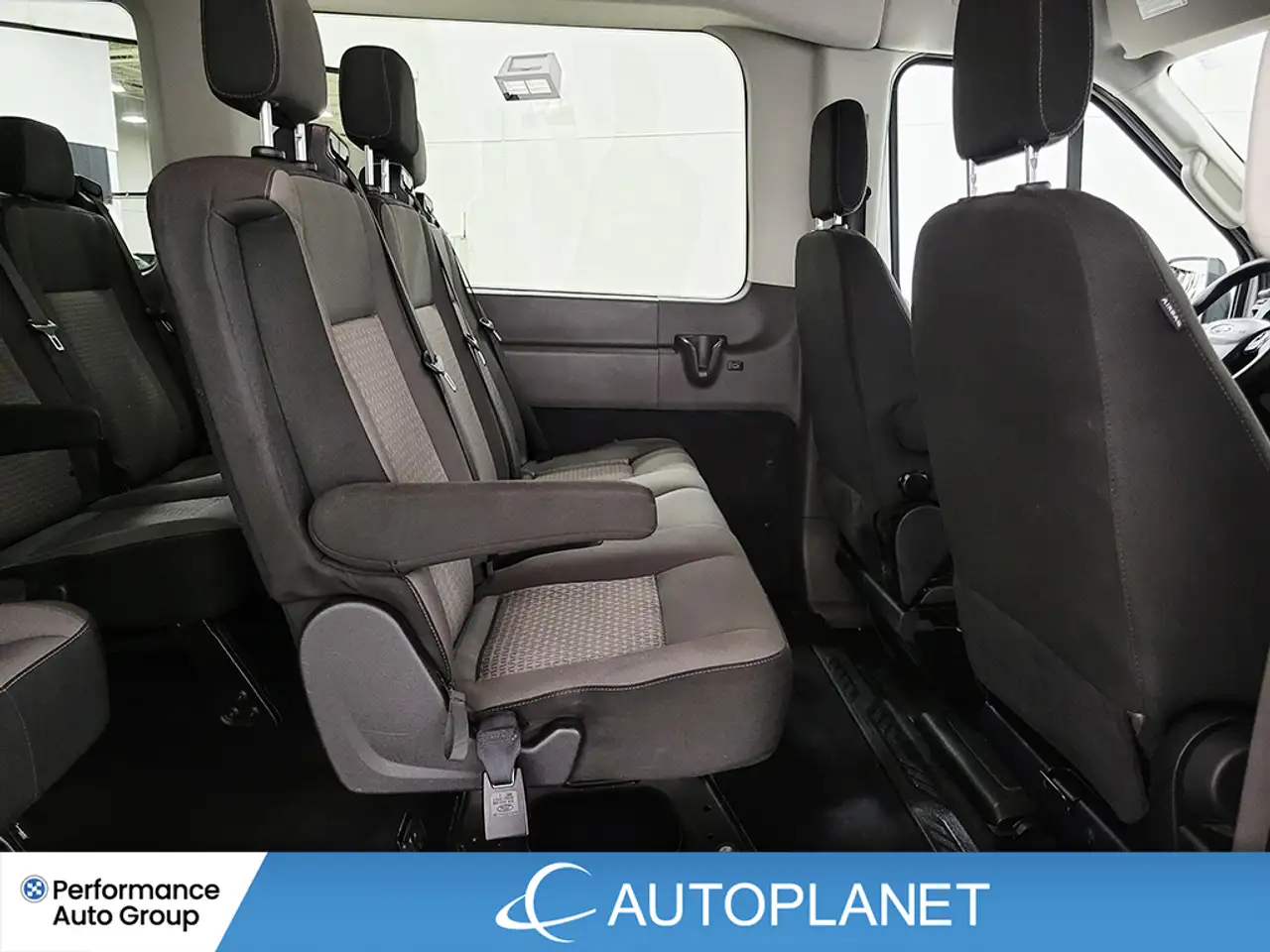 Ford Transit снимка Ford Transit