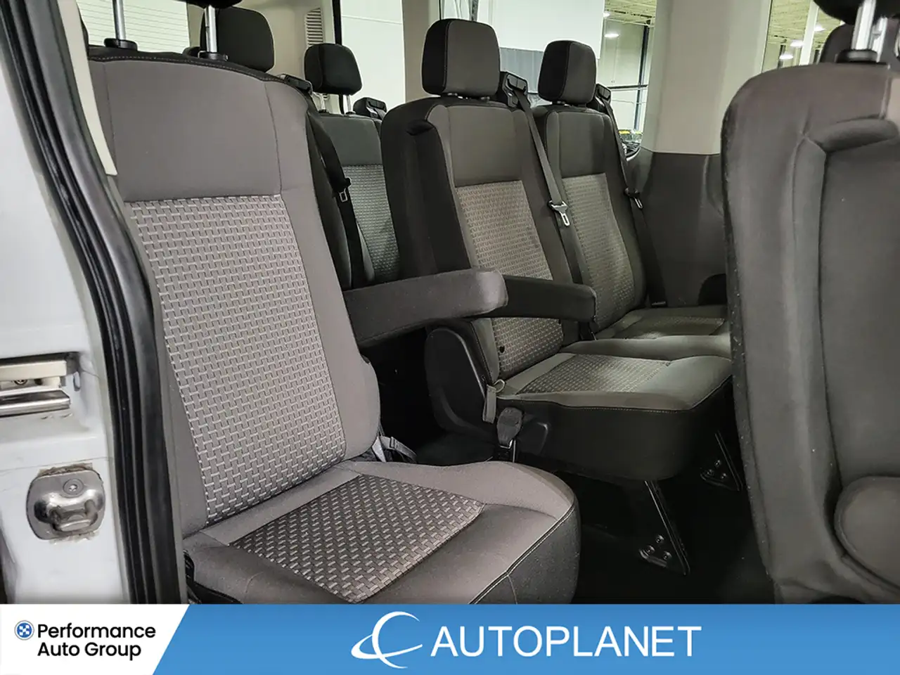 Ford Transit снимка Ford Transit