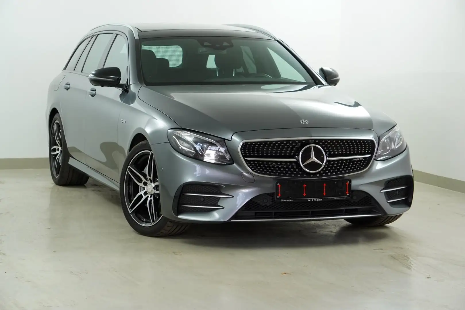 Mercedes-Benz E 43 AMG 4Matic AMG Line Pano Leder Head-up Voll Grau - 1