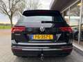 Volkswagen Tiguan 1.4 TSI ACT R-Line Panoramadak Trekhaak Virtual Co Zwart - thumbnail 3