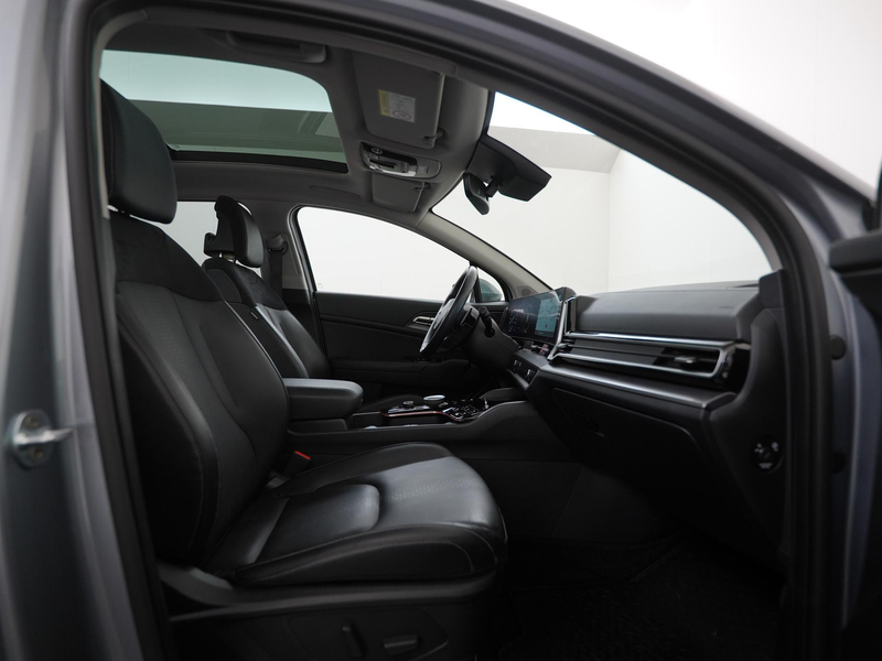 Kia Sportage 1.6 T-GDi Plug-in Hybrid AWD DynamicPlusLine | Pan — photo 3