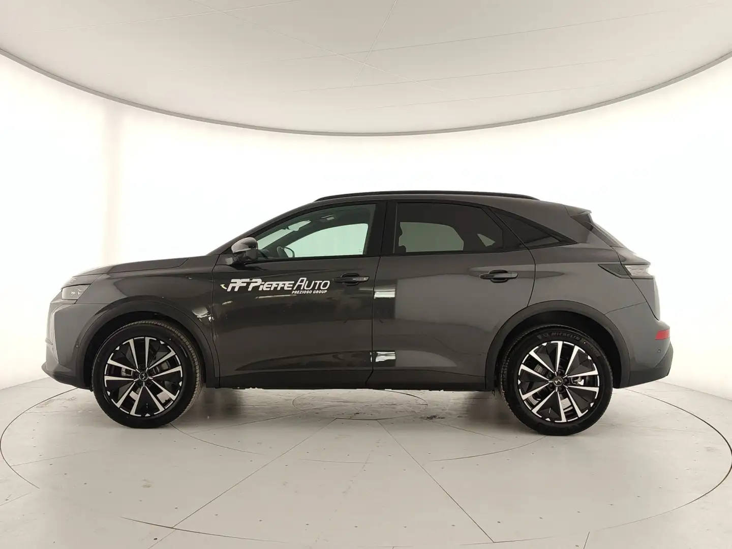 DS Automobiles DS 7 Crossback 7 BlueHDi 130  Automatico PALLAS Grigio - 2