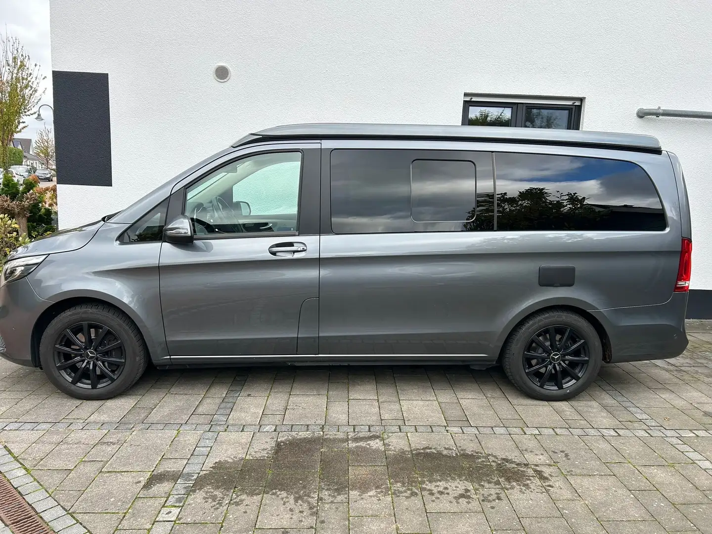 Mercedes-Benz Marco Polo Marco Polo 300 d 4MATIC Szary - 1