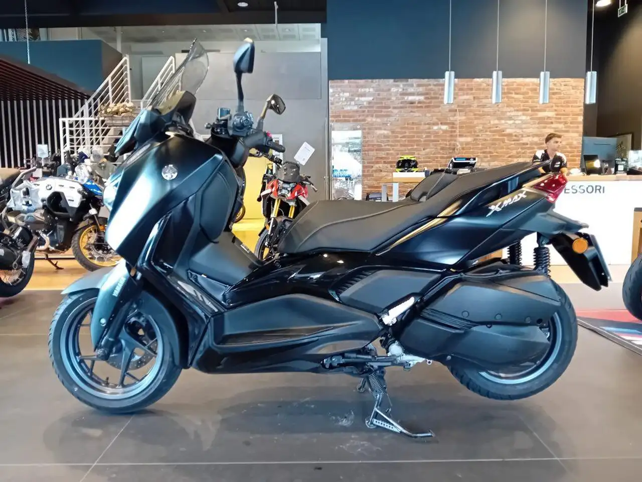 Yamaha X-Max 300