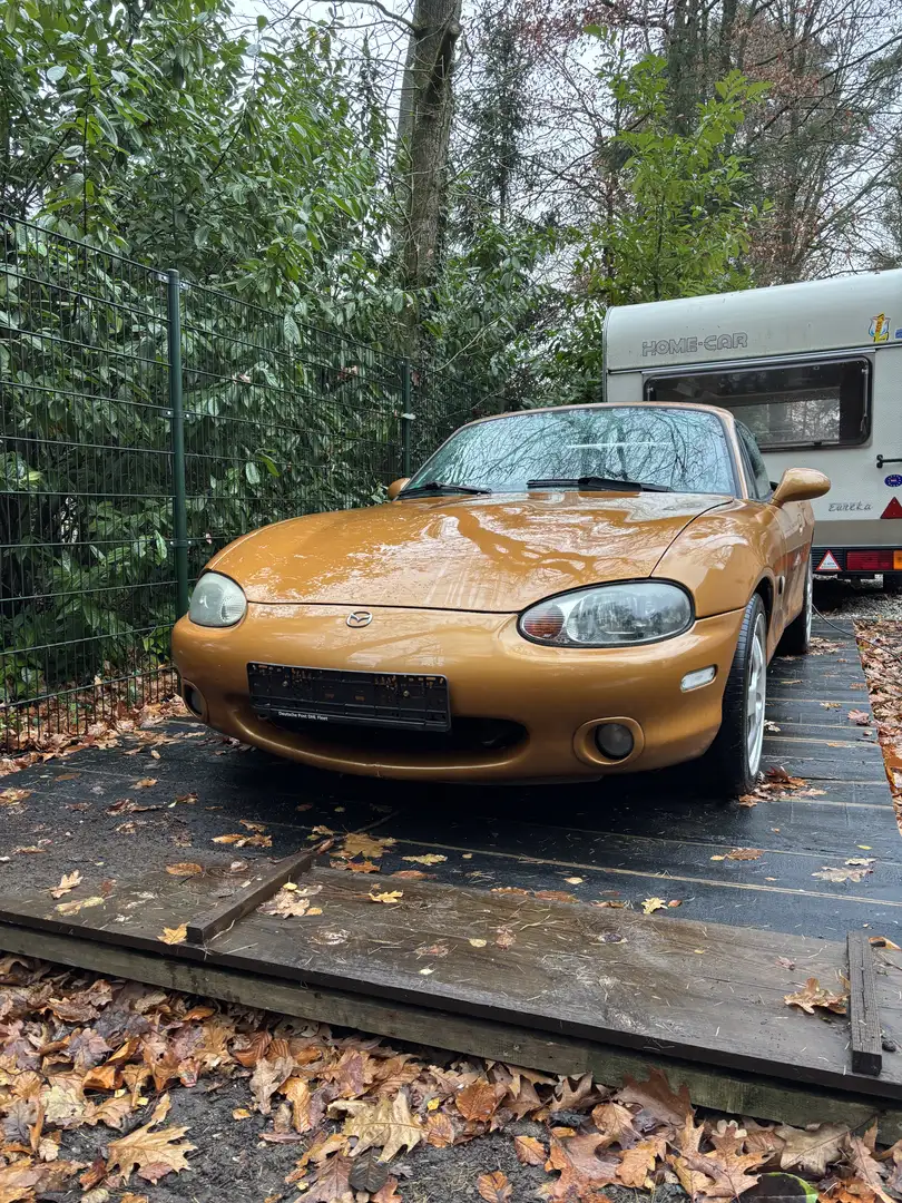 Mazda MX-5 1.6i 16V - 1