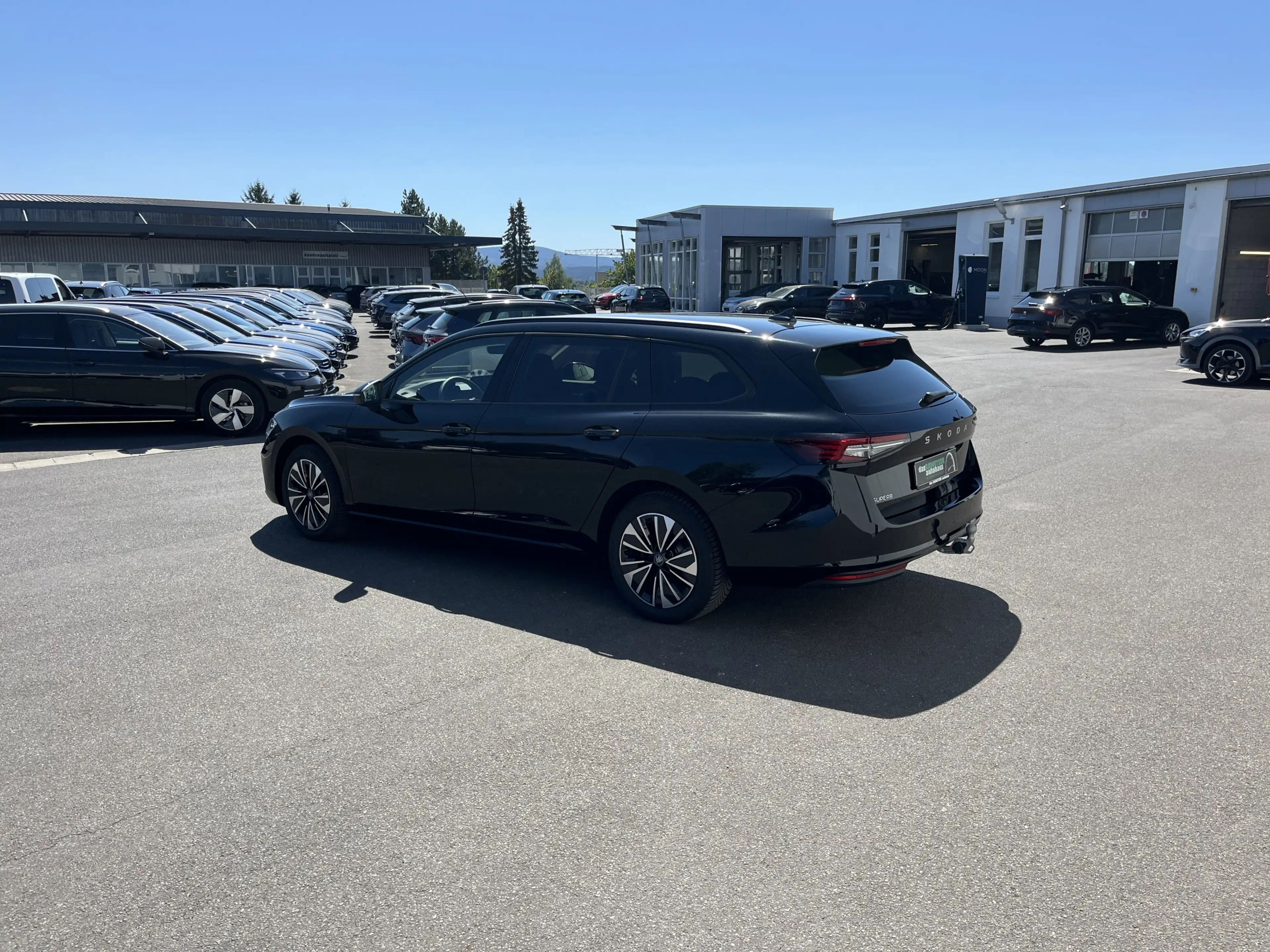 Skoda Superb Combi 2.0 TSI DSG Selection 213€ m.20% Anz. AHK — photo 10