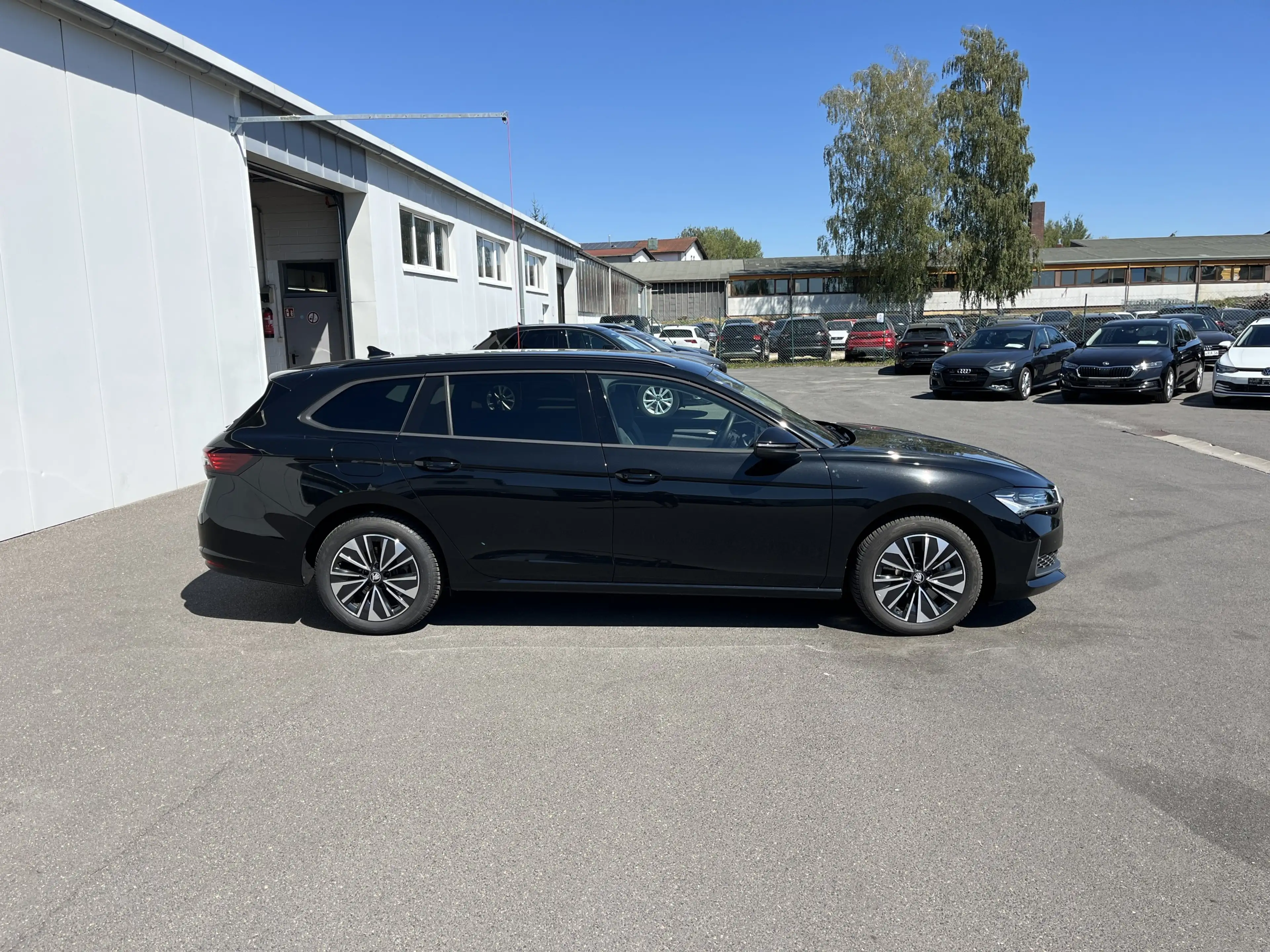 Skoda Superb Combi 2.0 TSI DSG Selection 213€ m.20% Anz. AHK — photo 5