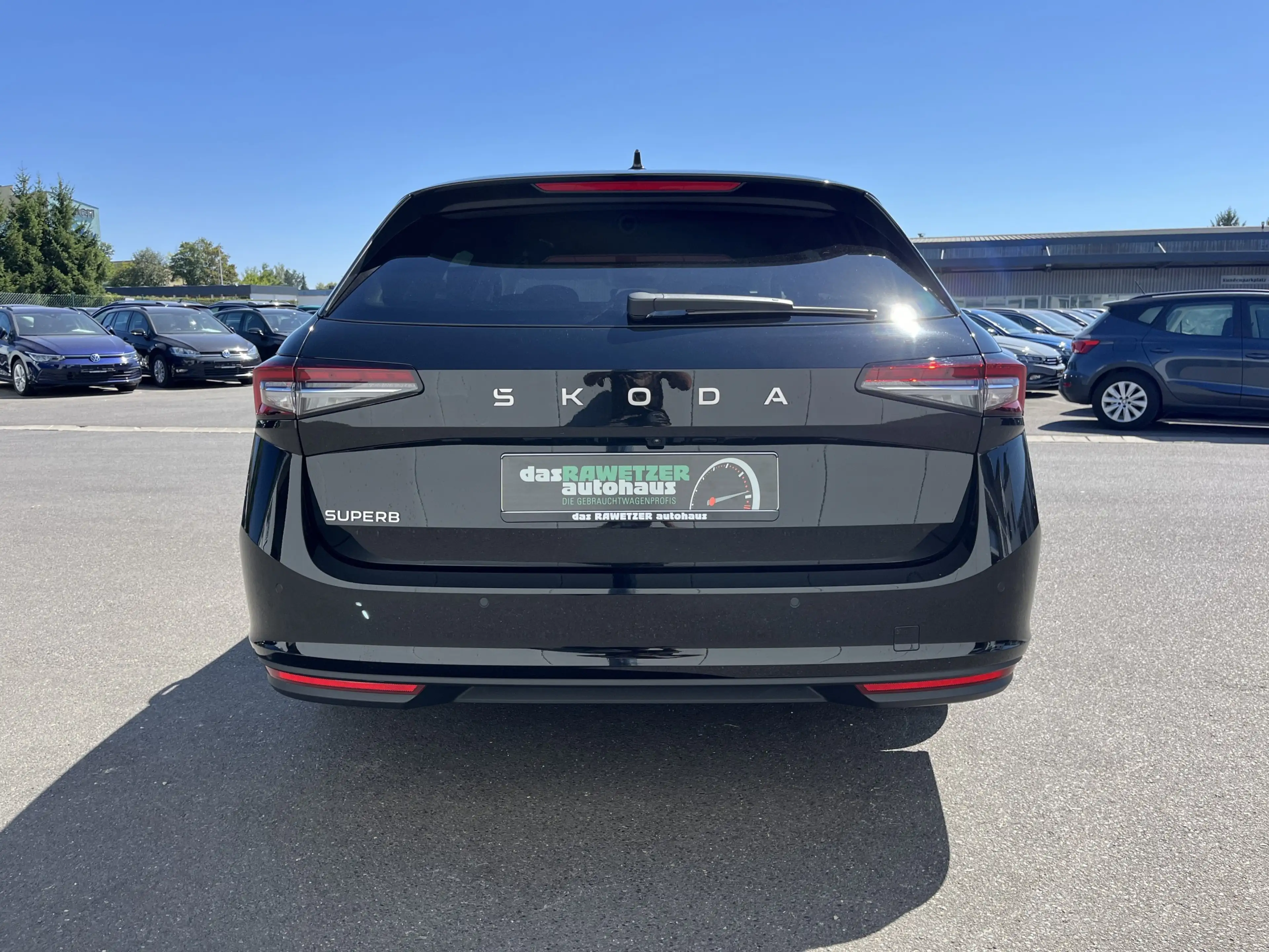 Skoda Superb Combi 2.0 TSI DSG Selection 213€ m.20% Anz. AHK — photo 8