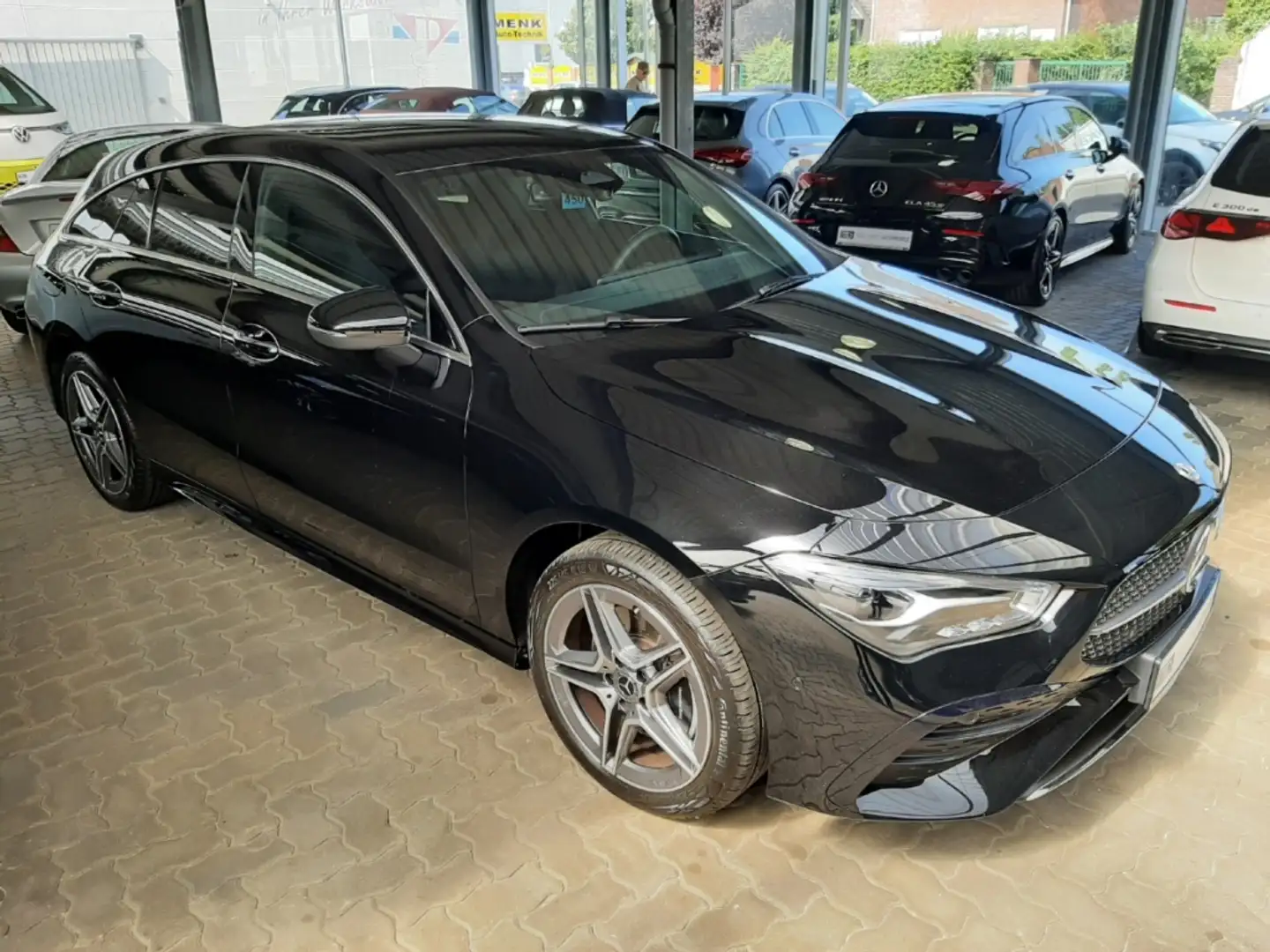Mercedes-Benz CLA 250 e AMG Line NP 62.314,- Noir - 2