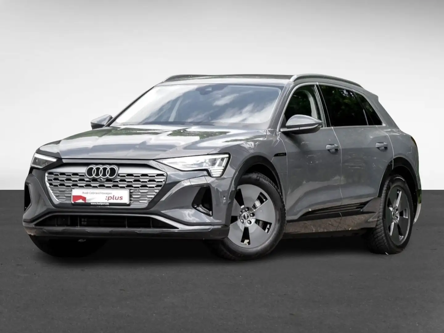 Audi Q8 e-tron 50 quattro advanced AHK CAM ACC LM20 Grau - 2