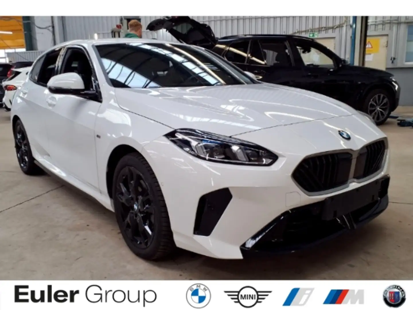 BMW 118 d F70 M Sport ad.M-FW Durchlade Sonnenschutz adLED Weiß - 1