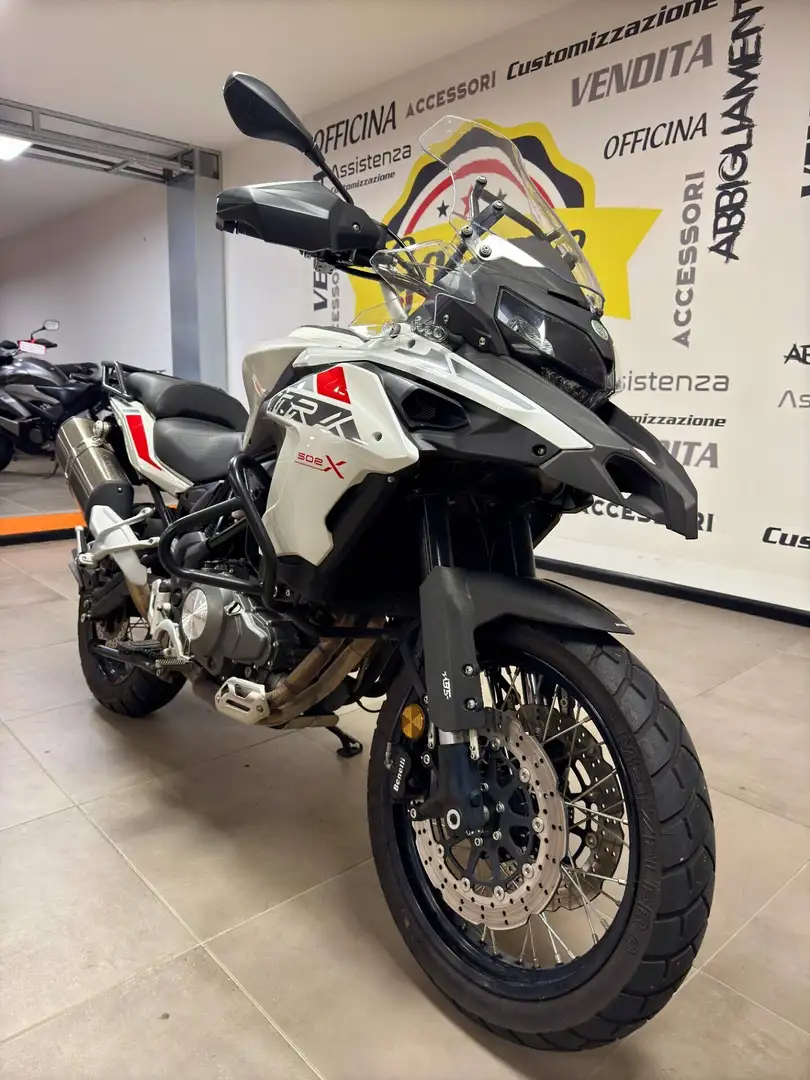 Benelli TRK 502 Blanco - 2