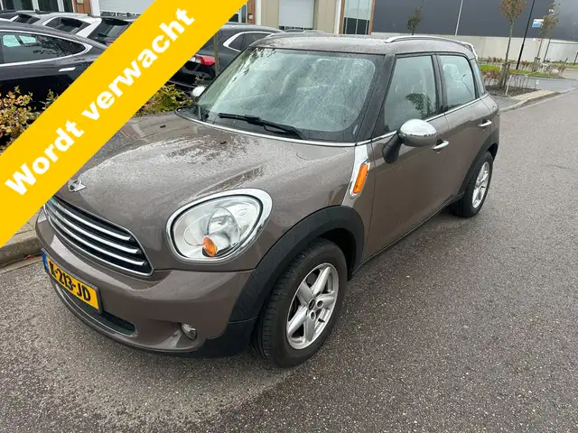 MINI One Countryman 1.6 Salt Nieuwe Type airco apk lm-velgen