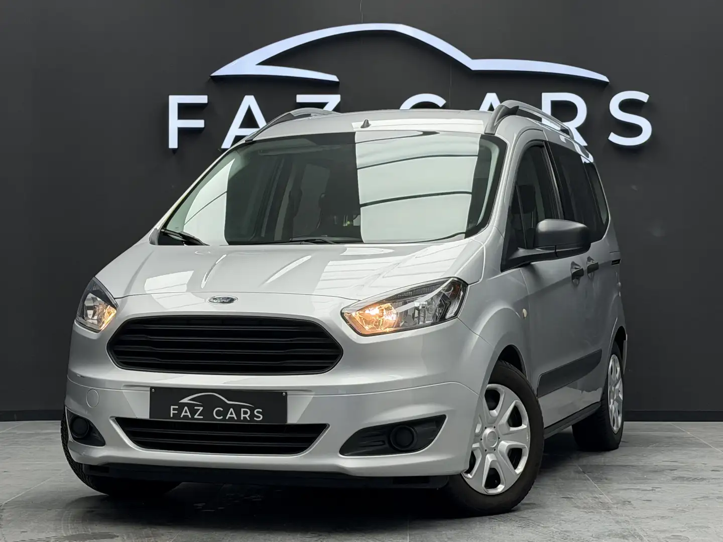 Ford Tourneo Courier 1.0 EcoBoost * 1ER PROP + CLIM + GARANTIE * Zilver - 1