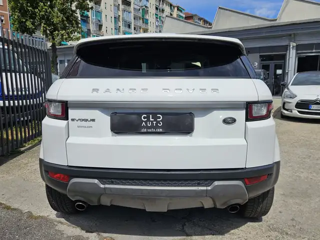 Land Rover Range Rover Evoque view 5