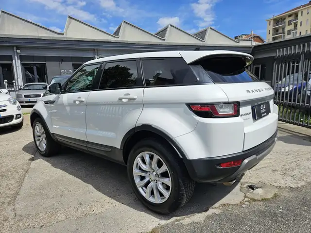 Land Rover Range Rover Evoque view 6