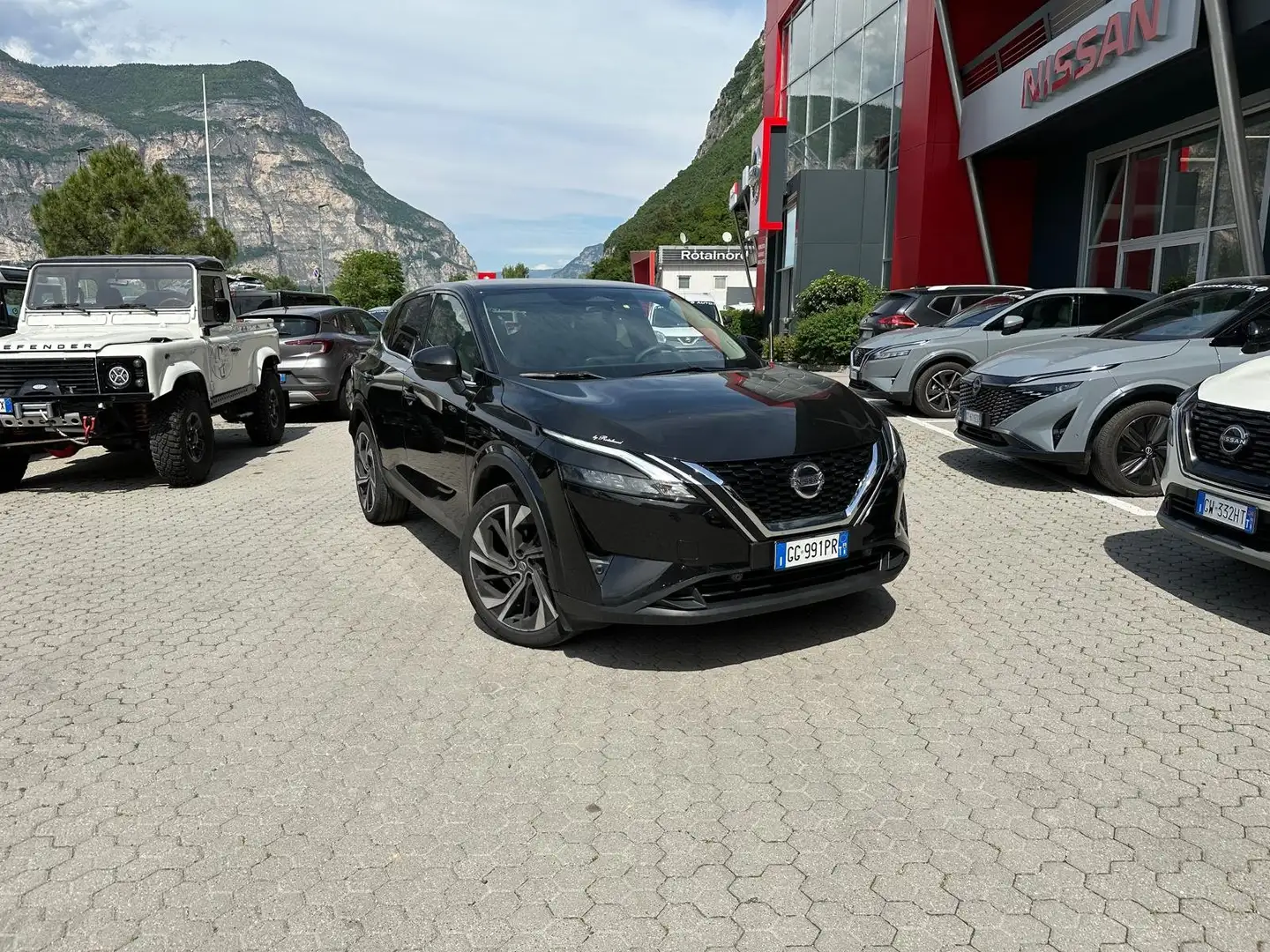 Nissan Qashqai Qashqai 1.3 mhev N-Connecta 2wd 158cv xtronic Negro - 1