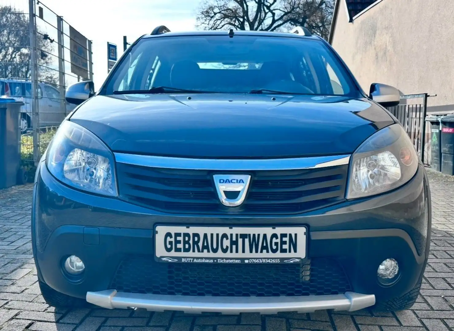 Dacia Sandero Stepway Klima TÜV NEU Grau - 1