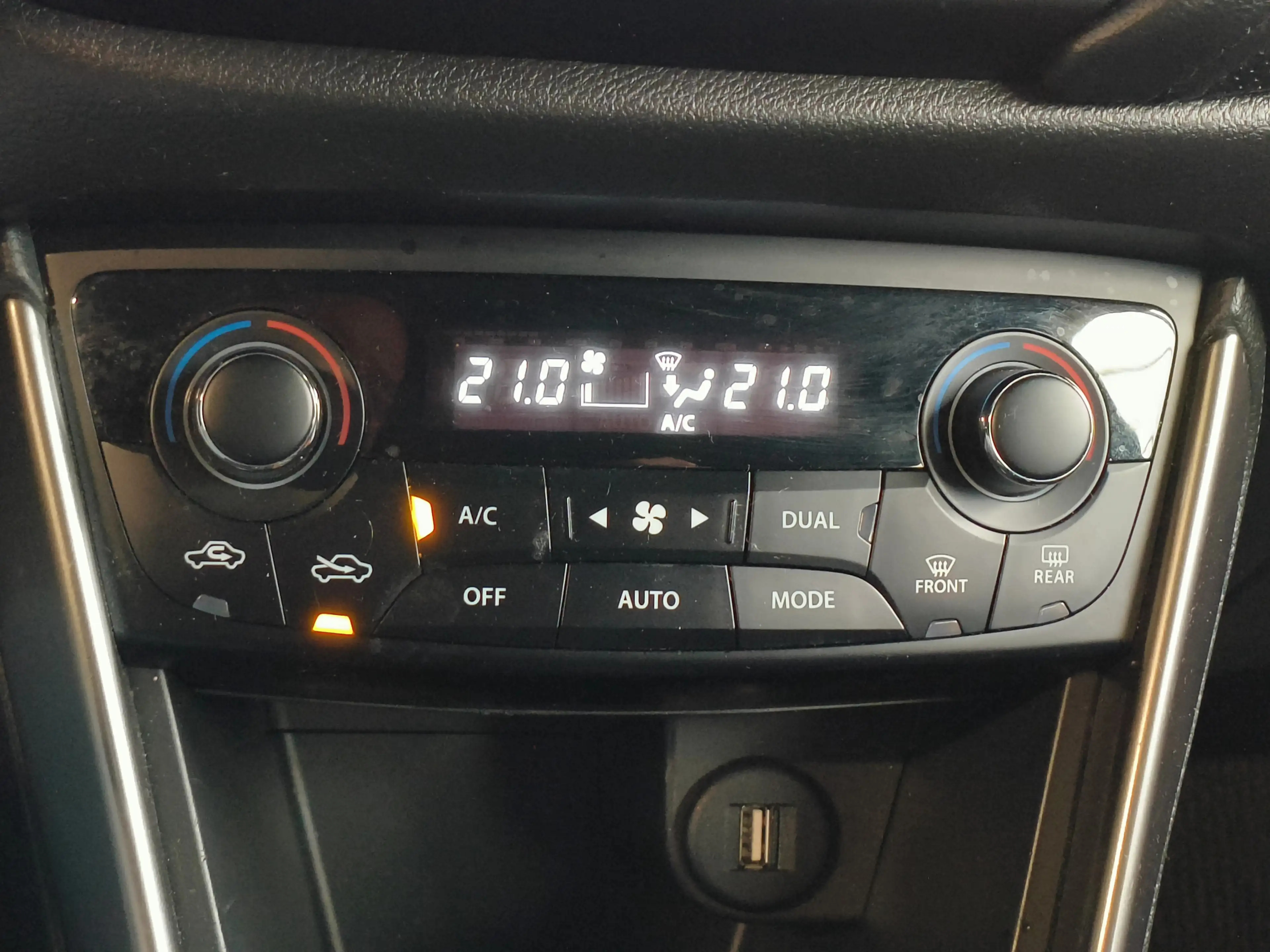 Suzuki S-Cross 1.5 Hybrid Select AUTOMAAT Rijklaar + 12 maanden B — photo 17